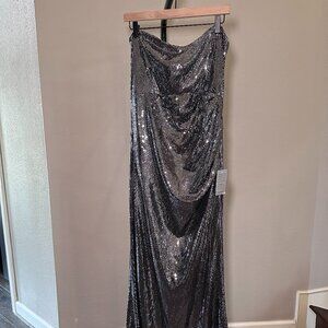 Lulu's XL silver strapless mermaid maxi